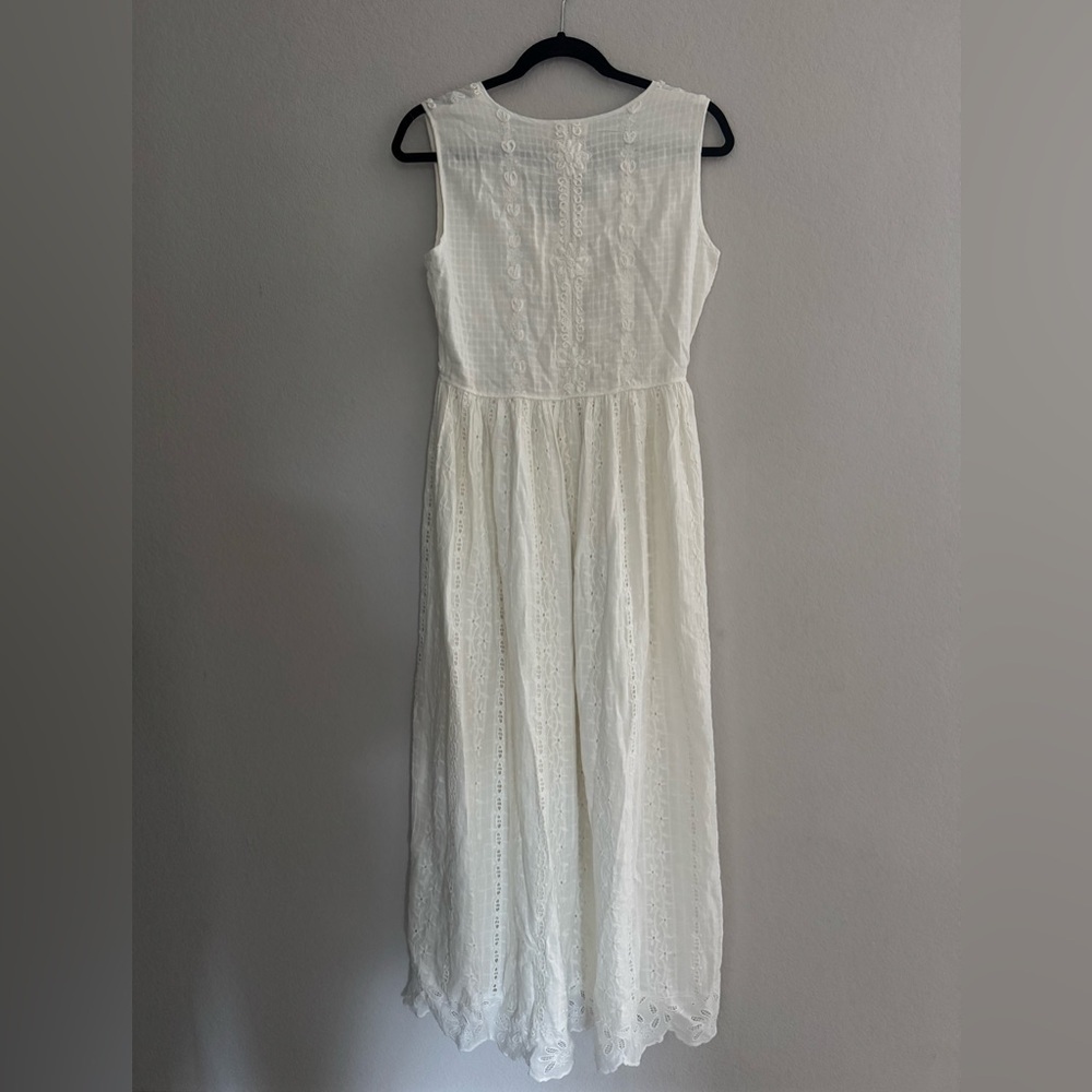 NEW MAISON HOTEL amandine dress in lord byron pearl - Picture 8 of 15